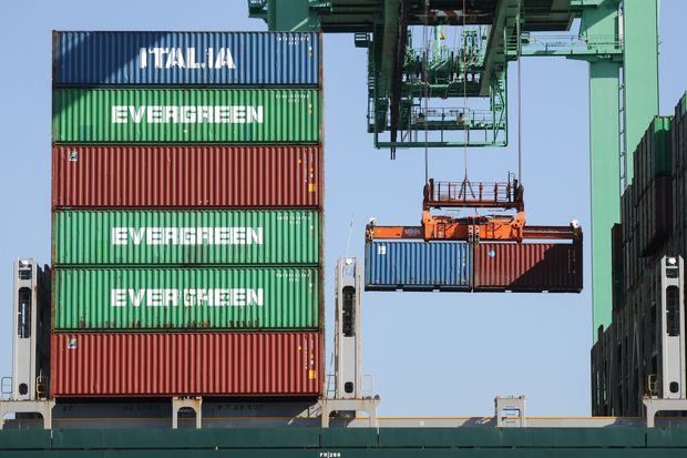 West coast, Europe, shipping, freight, taxes, goods, gateways, ports