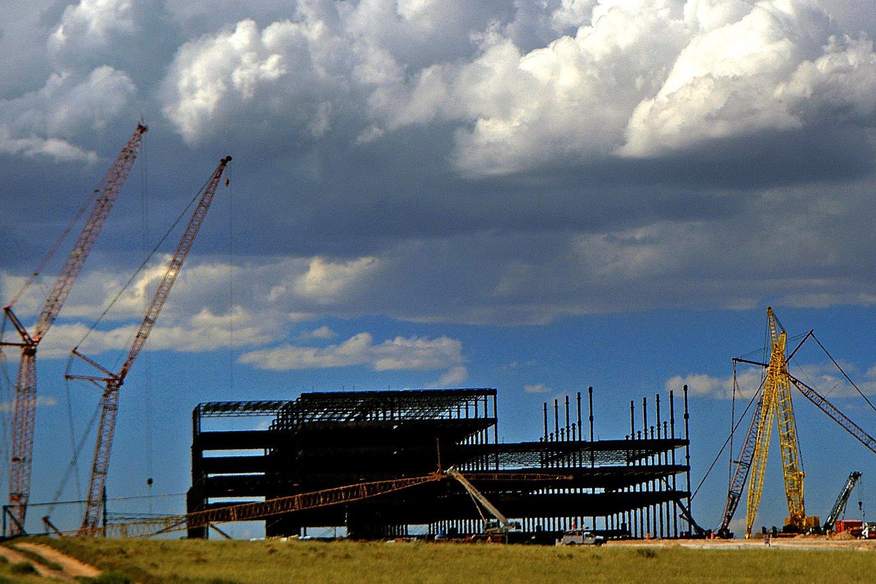 Demand for Big-Box Warehouses Soars Under E-Commerce SurgeDemand for Big-Box Warehouses Soars Under E-Commerce SurgeDemand for Big-Box Warehouses Soars Under E-Commerce SurgeDemand for Big-Box Warehouses Soars Under E-Commerce Surgedemand, big-box, warehouses, e-commerce